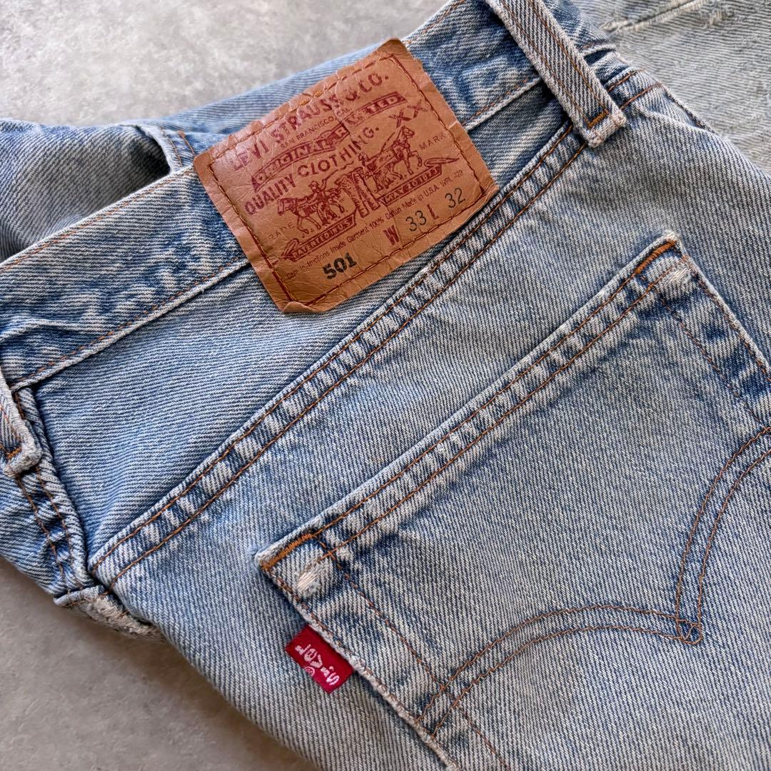 90s Levis 501 Made in USA 33×32