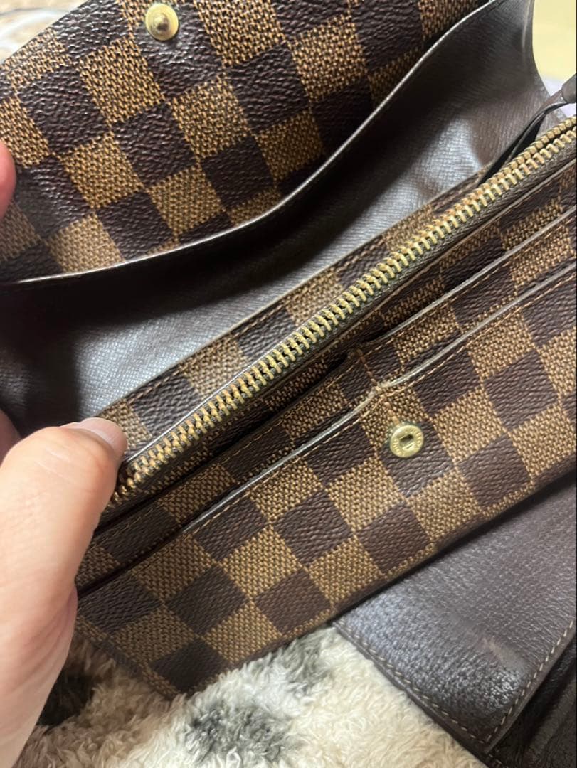 ダミエパターン レザー長財布