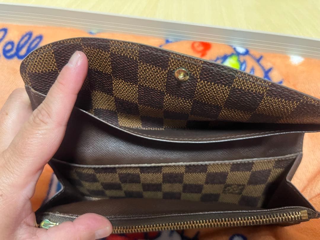 ダミエパターン レザー長財布