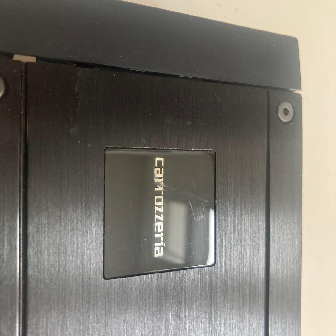 gura　アンプ　ウーファー