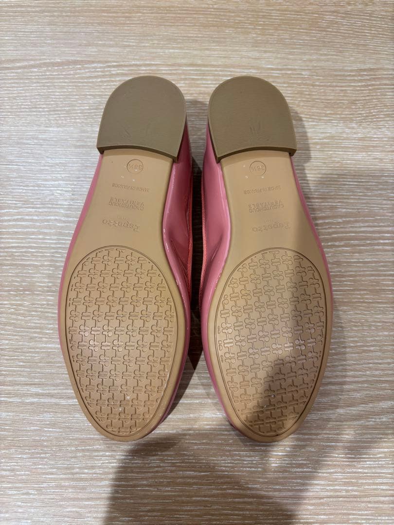 新品未使用 レペット Lepettoエナメル ピンク 38.5