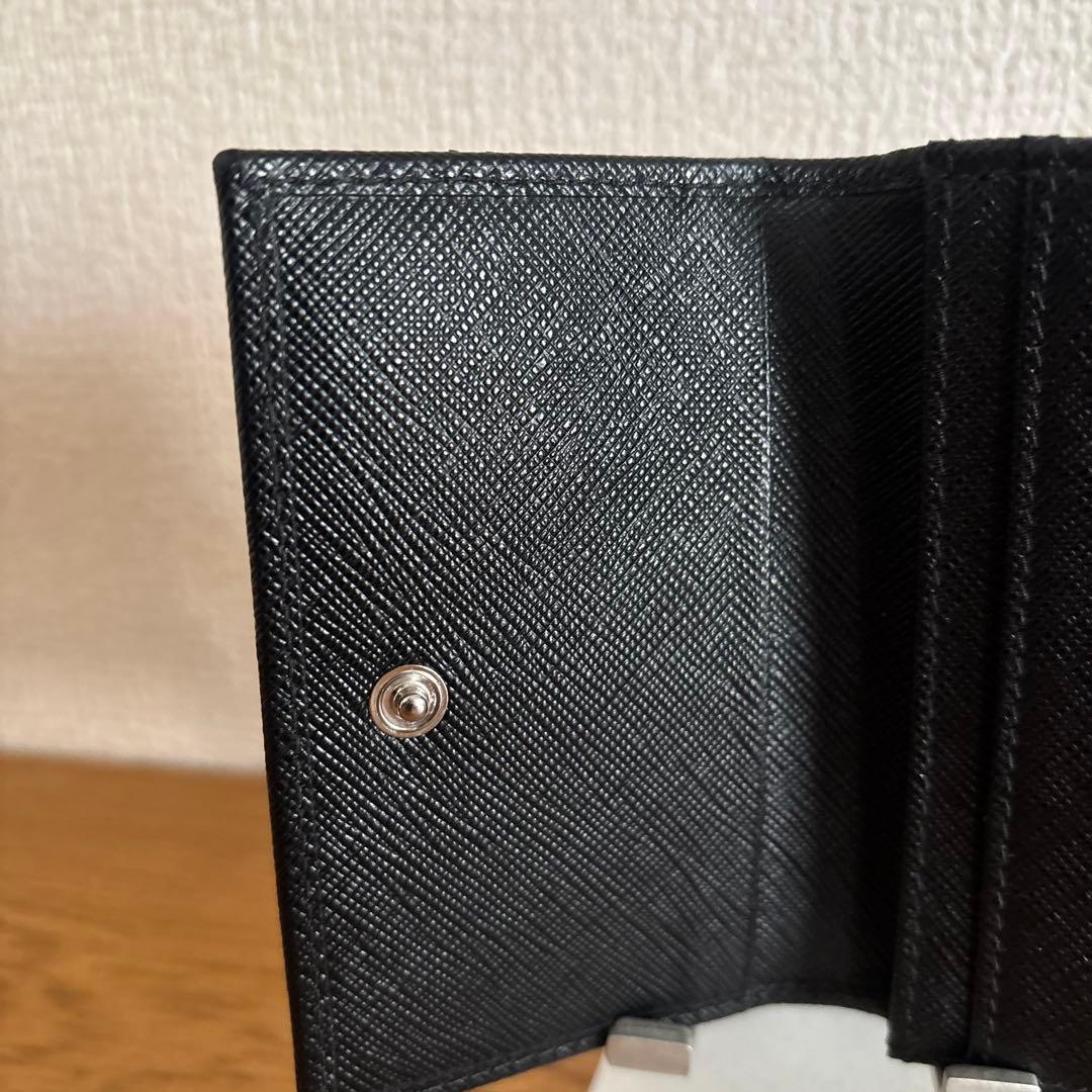 PRADA ブラック 名刺入れ サフィアーノレザー