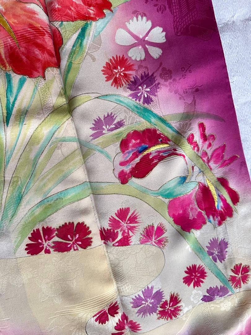 期間限定価格　臙脂色　アンティーク着物　色留袖　菖蒲　撫子