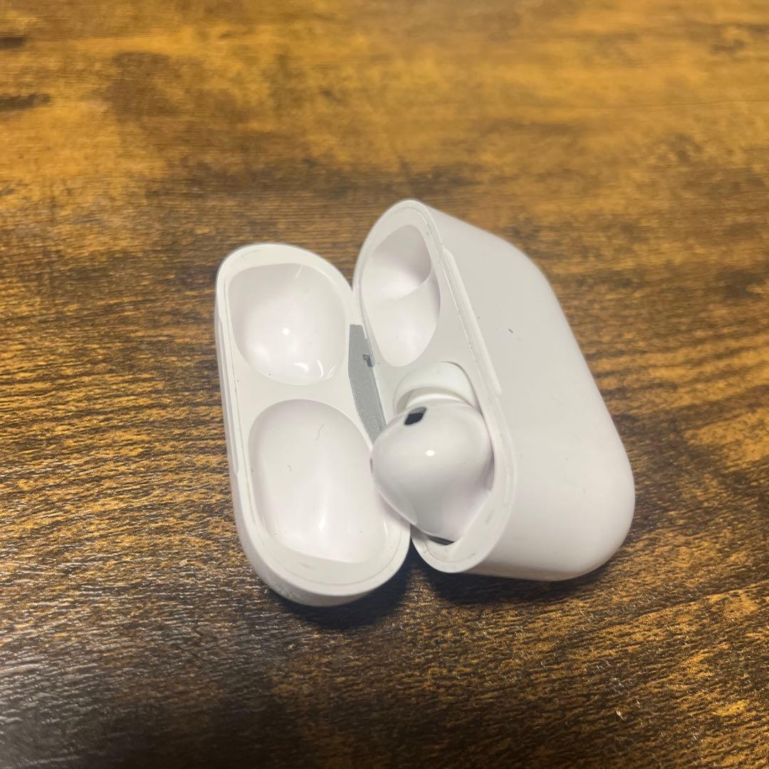 AirPods Pro 第2世代　ホワイト