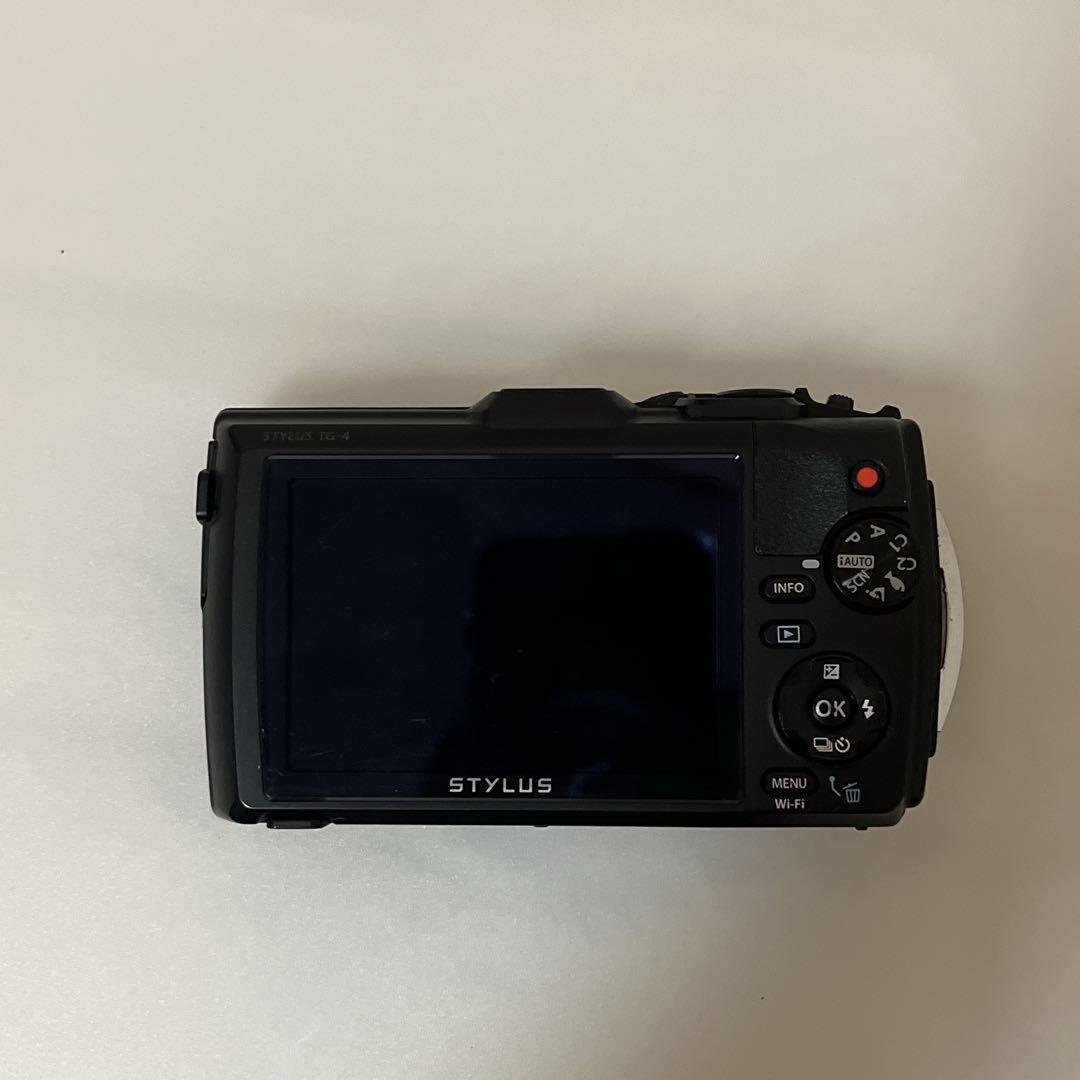 OLYMPUS Tough TG-4　ブラック　オリンパス