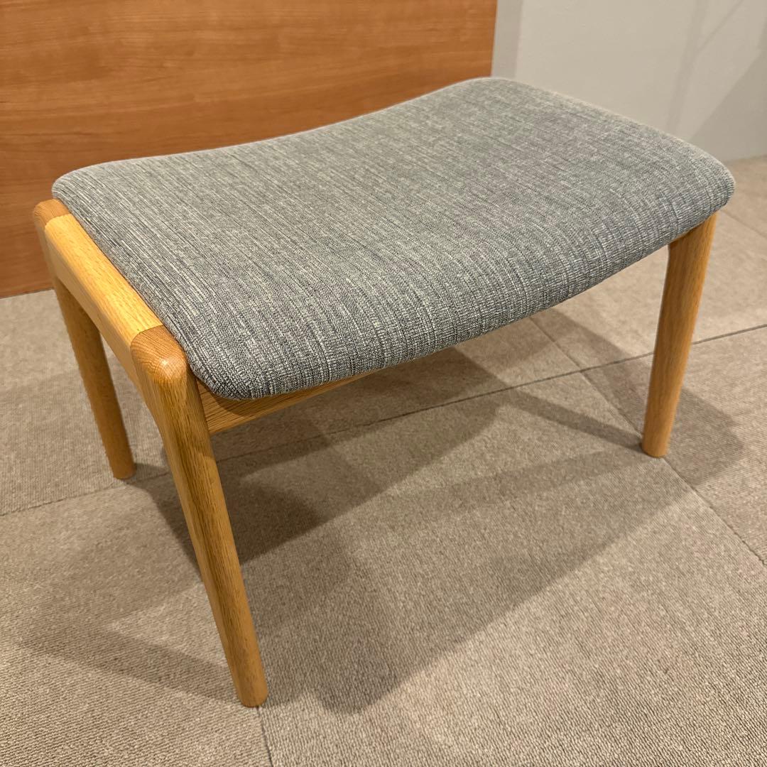 マルキン家具　シキファニチア　ノースオットマン　グレー　天然木