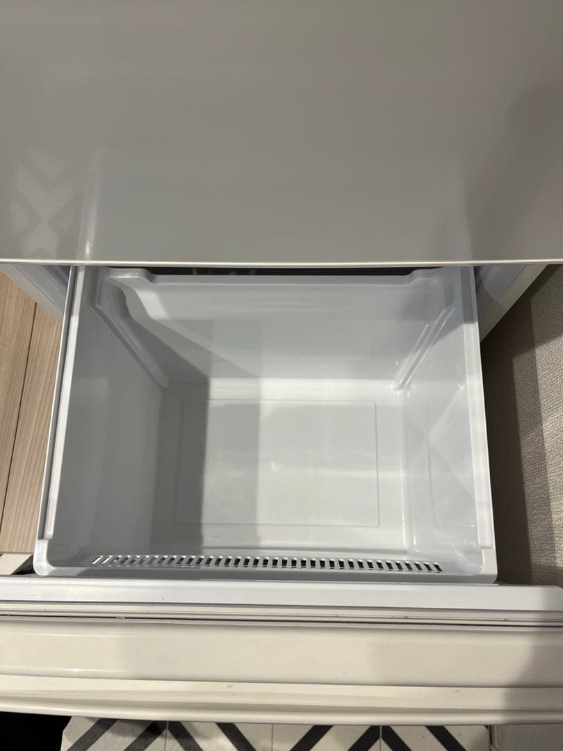 AQUA AQR-17J(W) 冷凍冷蔵庫 158L 2020年製