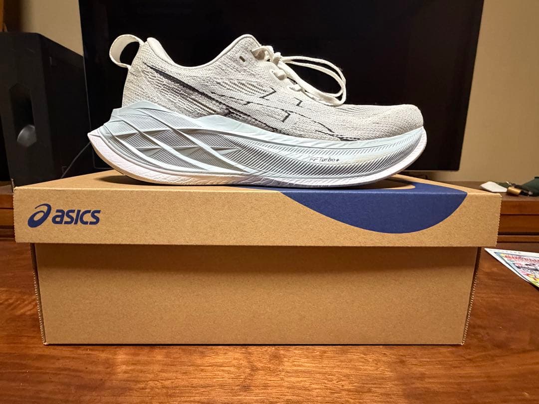 アシックス　スーパーブラスト2　ホワイト　26.5センチ