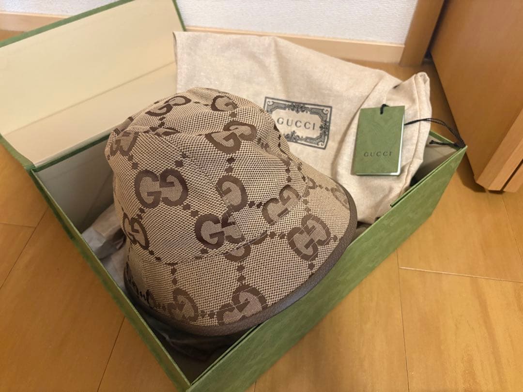 GUCCI バケットハット ベージュ GG