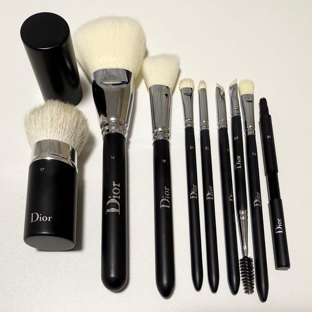 Dior ブラシセット　9本