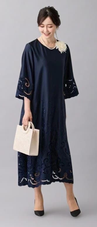 刺繍入りネイビーマキシドレス　礼装　パーティードレス