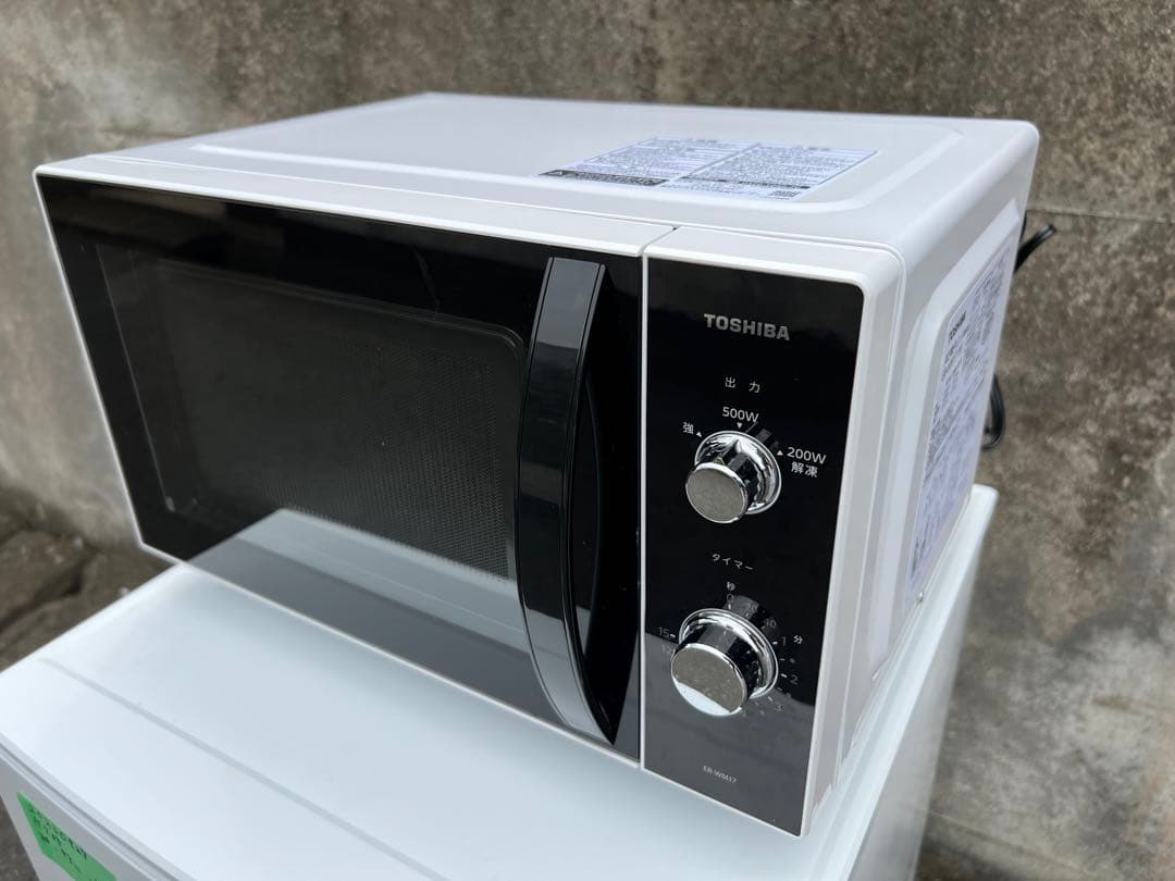 【高年式】 2021年式 650w TOSHIBA 電子レンジ ER-WM17