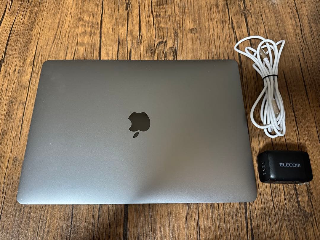 MacBook Pro 2016 251GB ELECOM 65W 訳あり