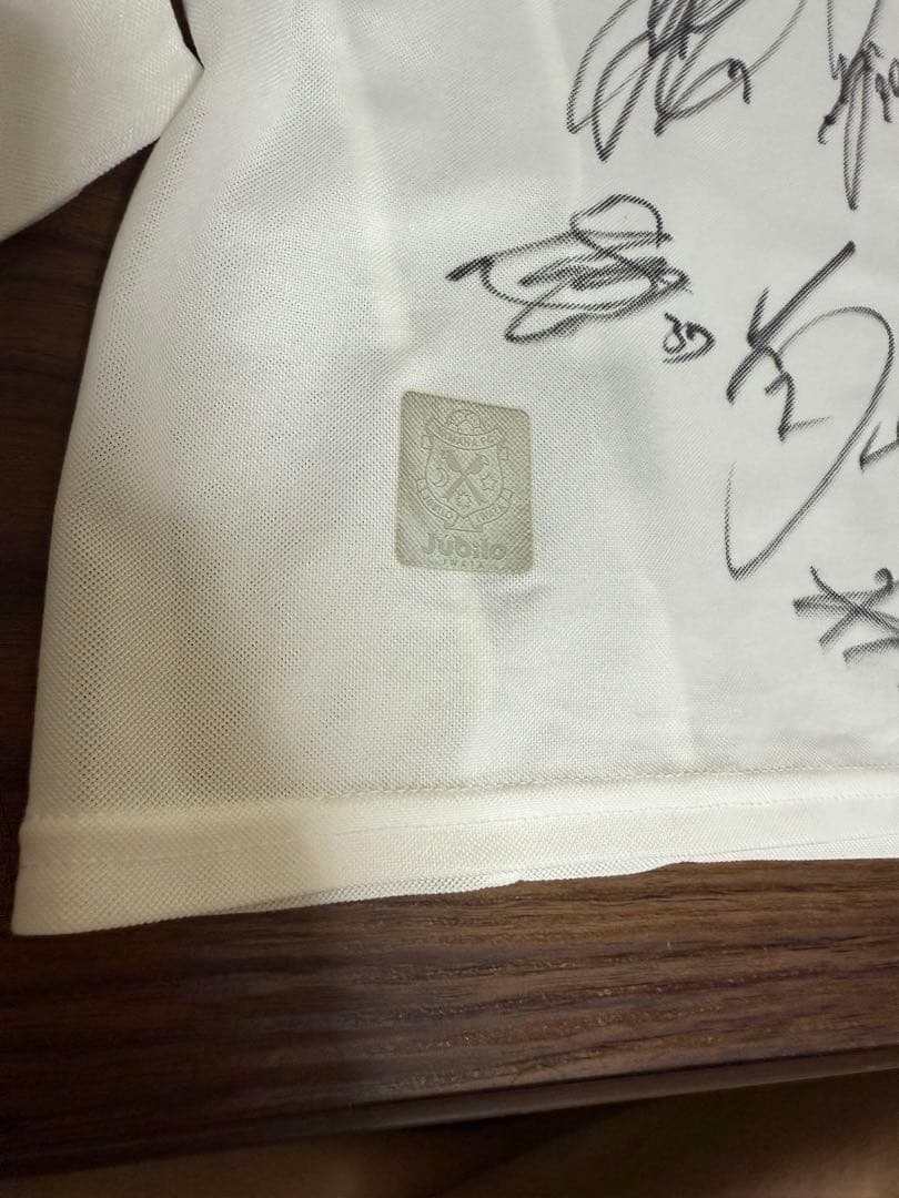 ジュビロ磐田サイン入りユニホーム