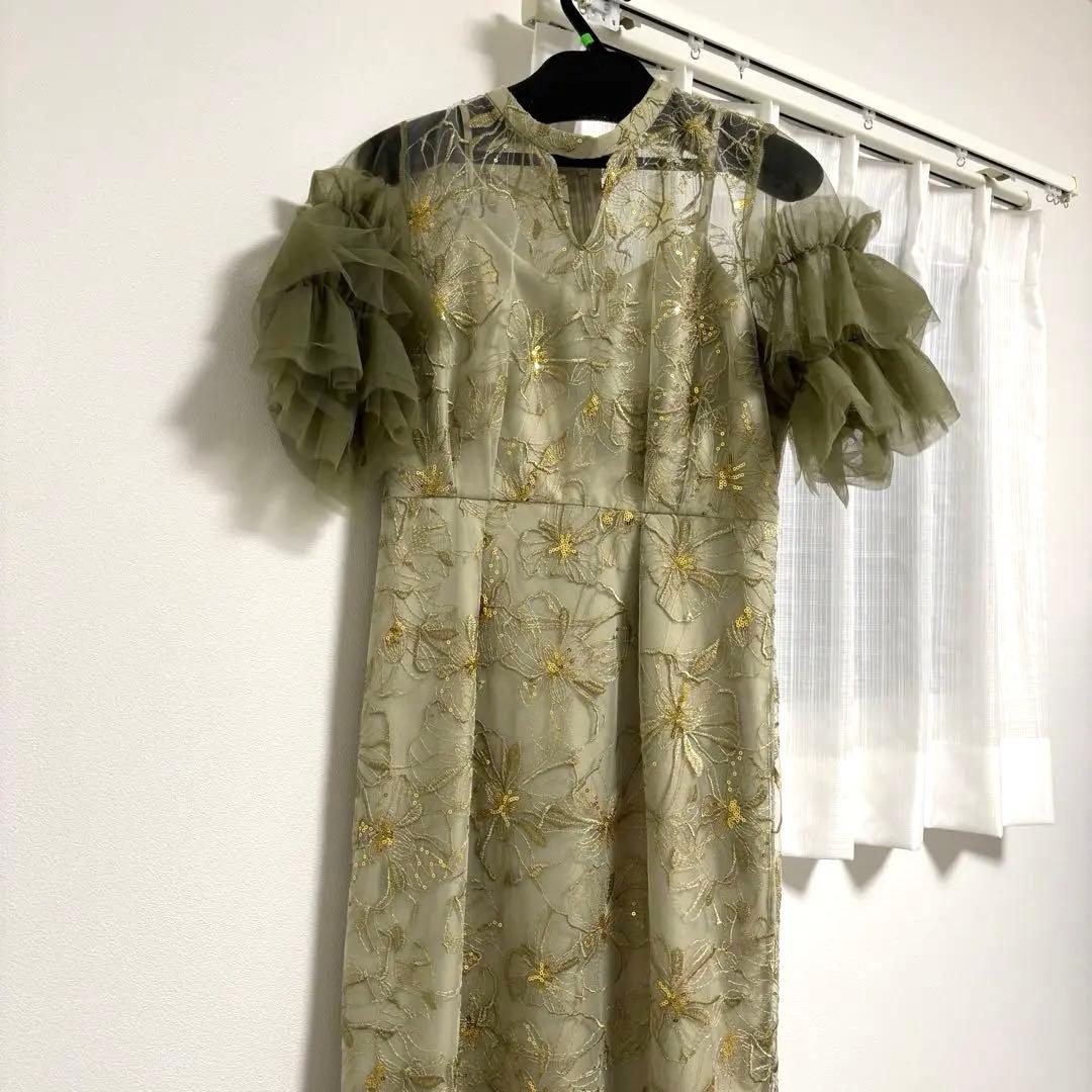 結婚式　パーティドレス　チュールフリルドレス