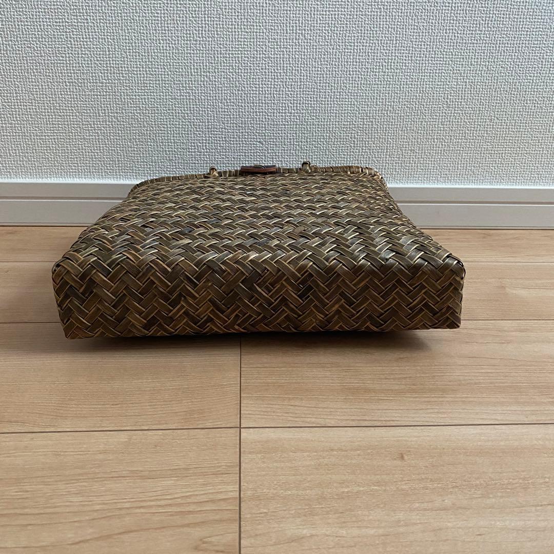 イタヤ細工　手提げ籠　貴重な染付仕上げ