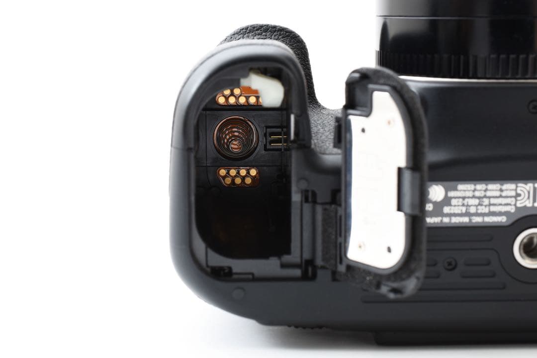 保証付/属品完備/デジタル一眼レフカメラ/Canon EOS 80Dレンズセット