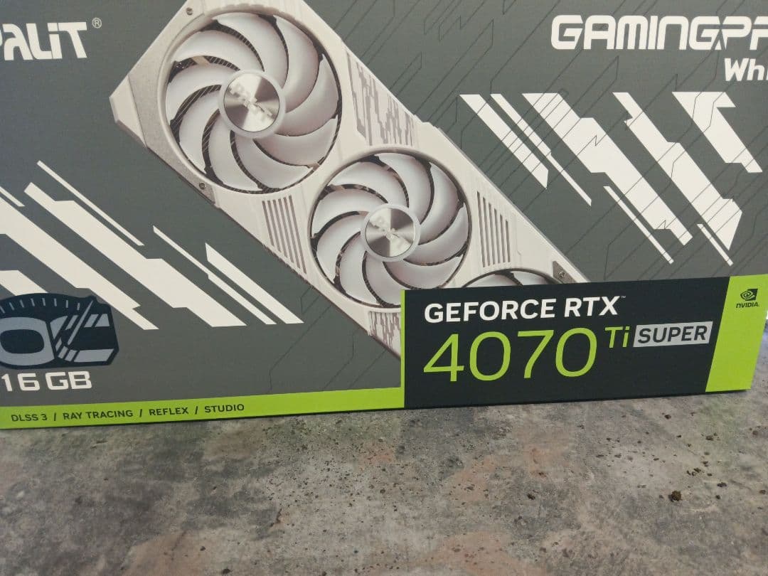 グラフィックボード・グラボ・ビデオカード GeForce RTX 4070 Ti Super 16GB GAMINGPRO