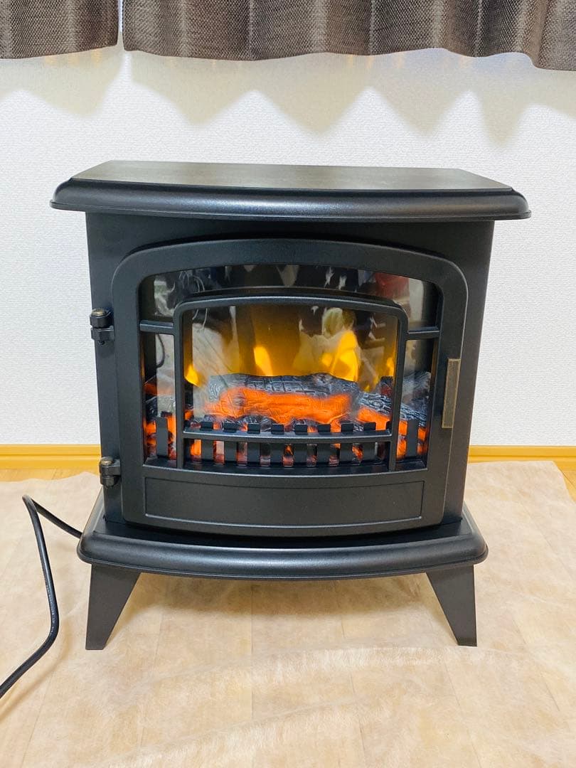 【美品】本日のみ ニトリ 暖炉型ファンヒーター　BLT-999B-8-BK