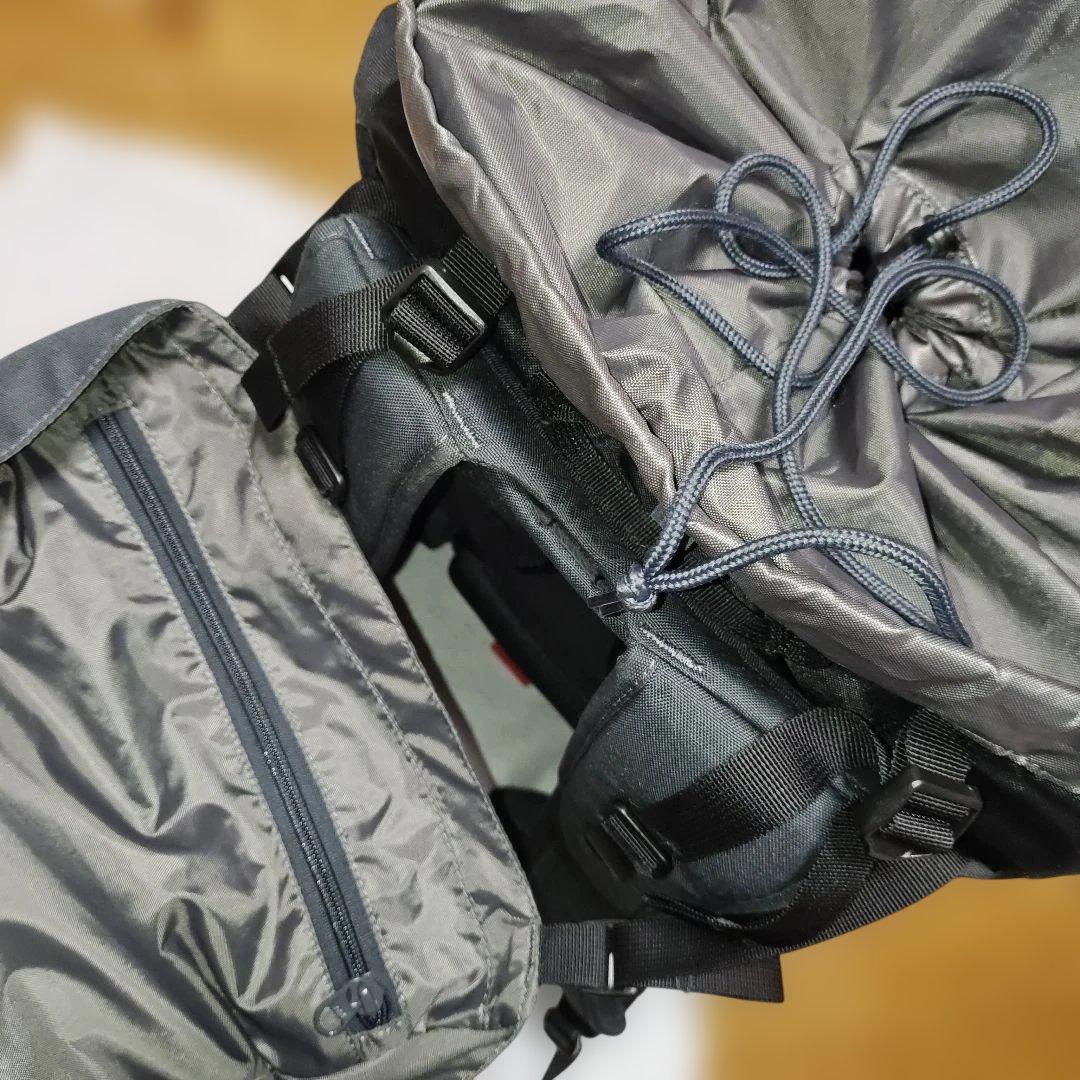 アコンカグア　45L バックパック　USHUAIA　レインカバー付き　ウスアイア