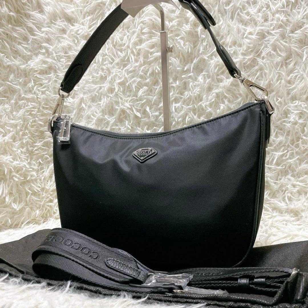 美品 ココセリュックスゴールド ハーフムーン 2way ショルダーバッグ 黒