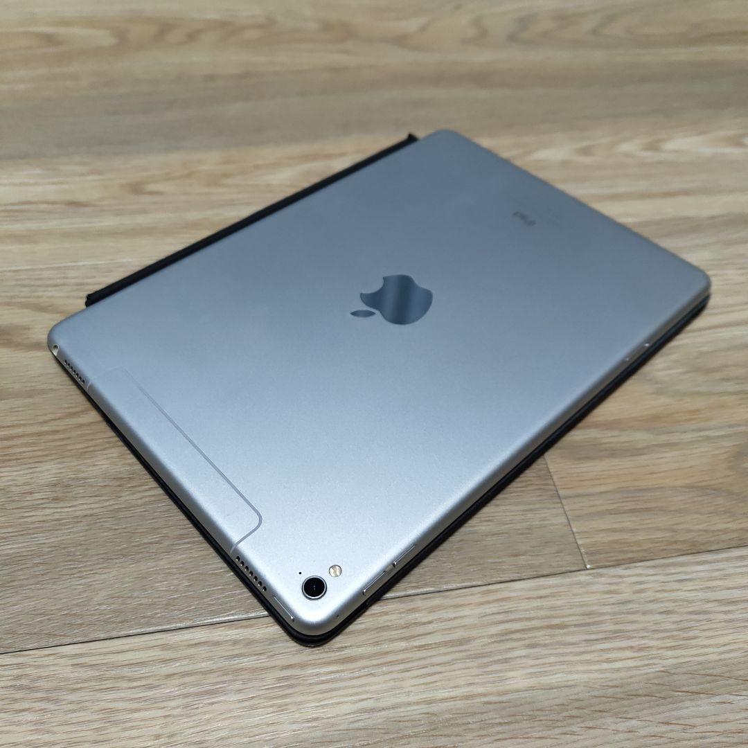 Apple iPad Pro 9.7 128GB 純正キーボード Pencil