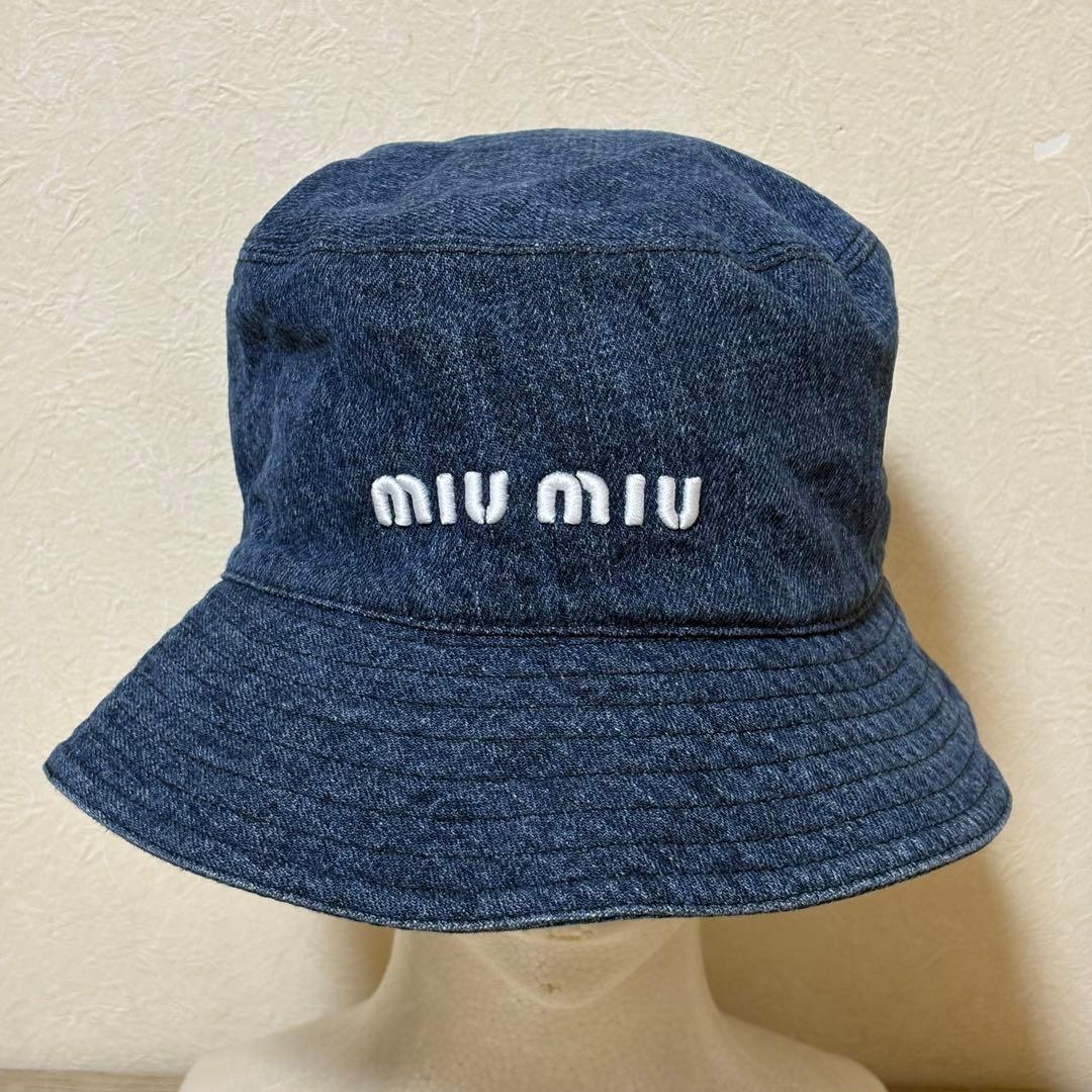 MIU MIU 5HC196 2F3W BLU BIANCO バケットハット