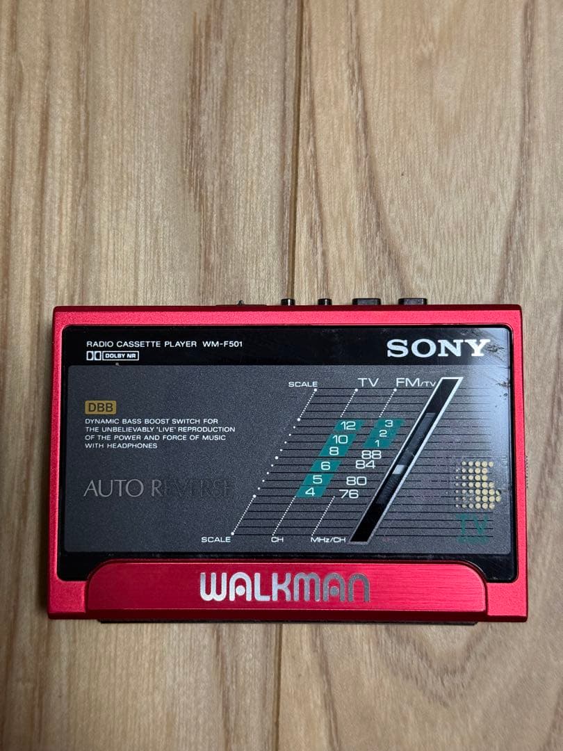SONY WM-F501 ラジオカセットプレーヤー 赤
