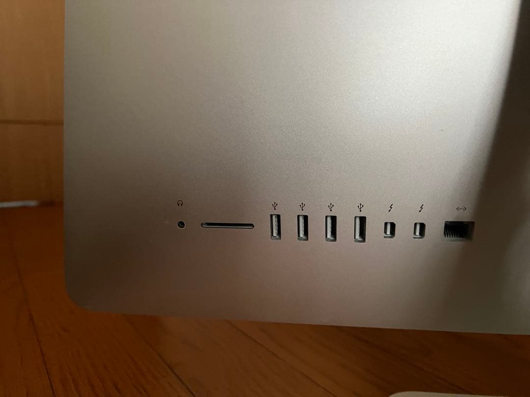 iMac21.5 Retina4K(2015年式)トラックパッド＆キーボード付き