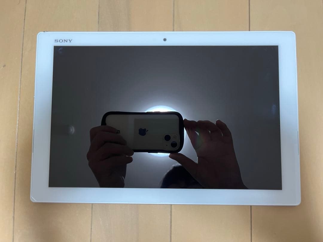 超美品NTTドコモ SO-05G （SONY XPERIA Z4 Tablet）