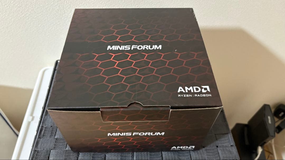 ミニPC Minisforum HX100G