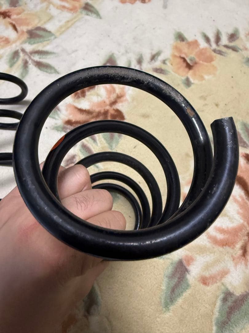 スバル　サンバー　TW1 フロントスプリング