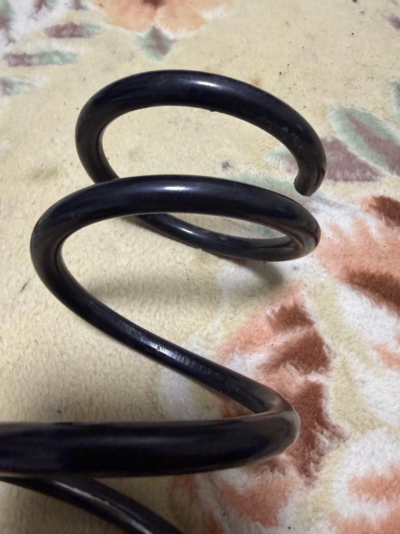 スバル　サンバー　TW1 フロントスプリング