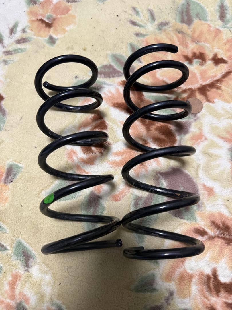 スバル　サンバー　TW1 フロントスプリング