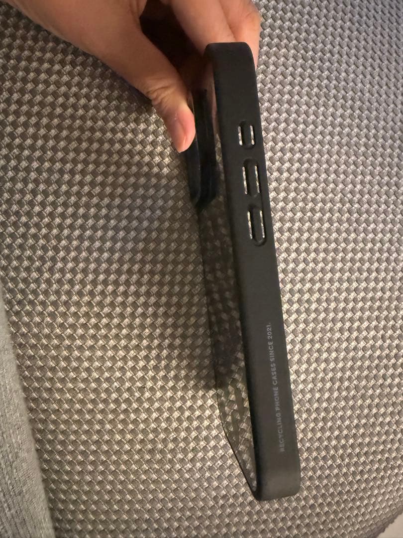 CASETiFYミラータイプマグセーフ、カメラリングiPhone16Proケース