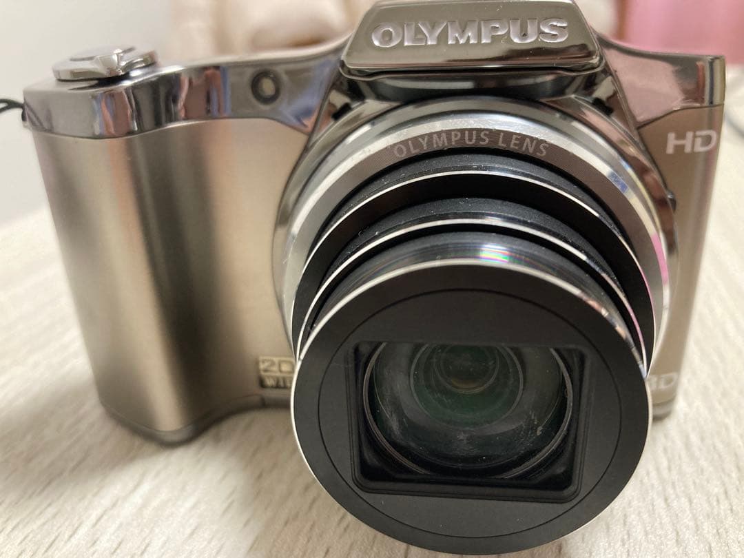 オリンパス　デジタルカメラ　OLYMPUS SZ-11 中古