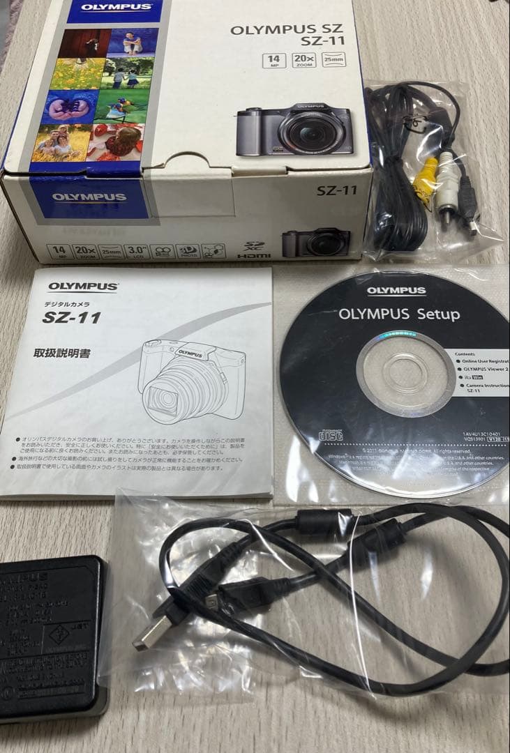 オリンパス　デジタルカメラ　OLYMPUS SZ-11 中古
