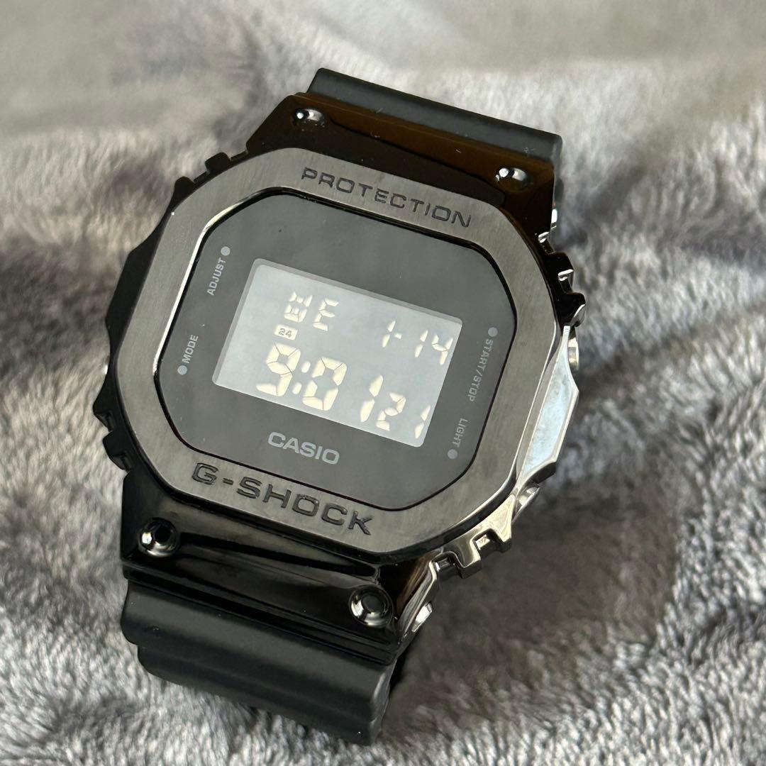メタルブラック［良品］G-SHOCK GM-5600B-1JF