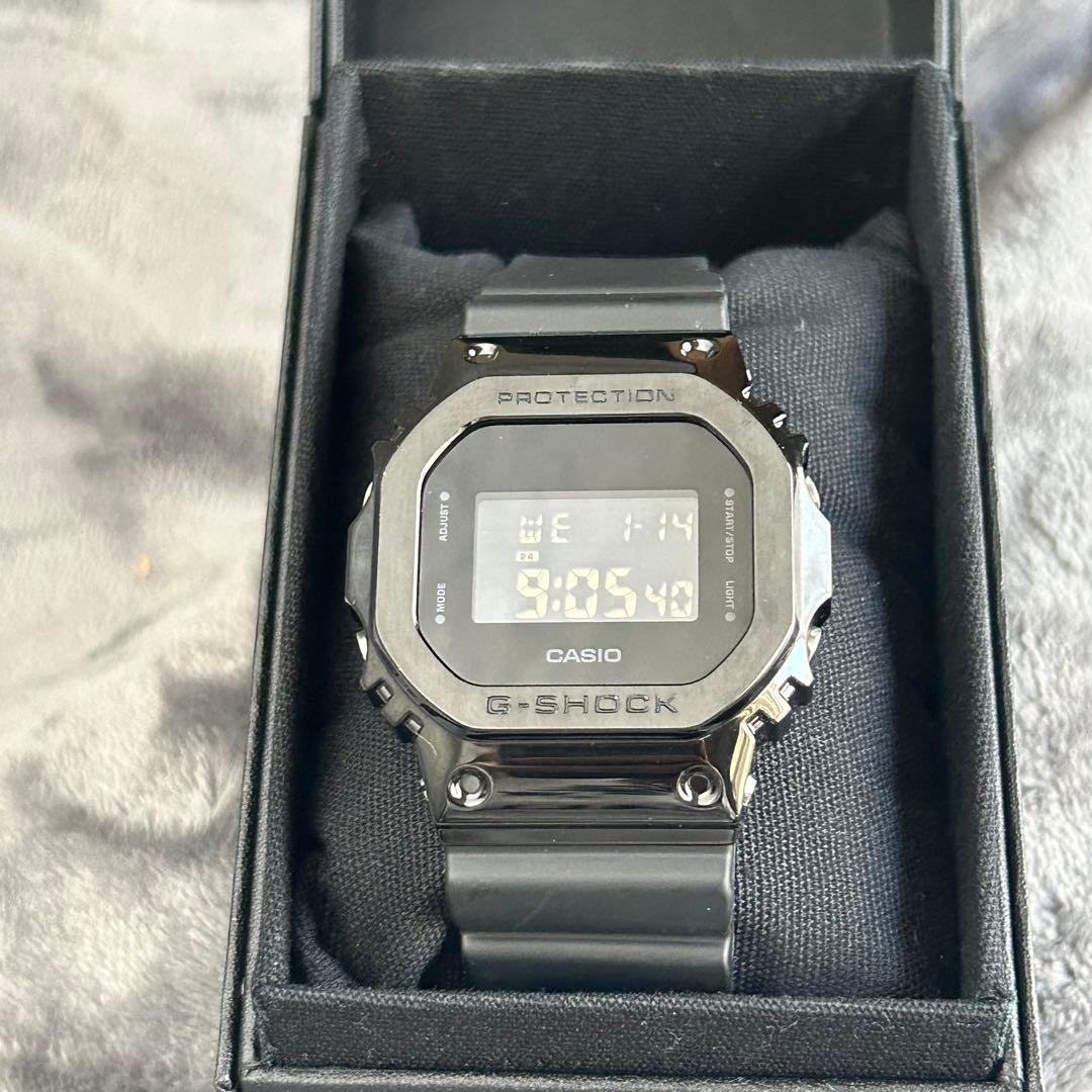 メタルブラック［良品］G-SHOCK GM-5600B-1JF