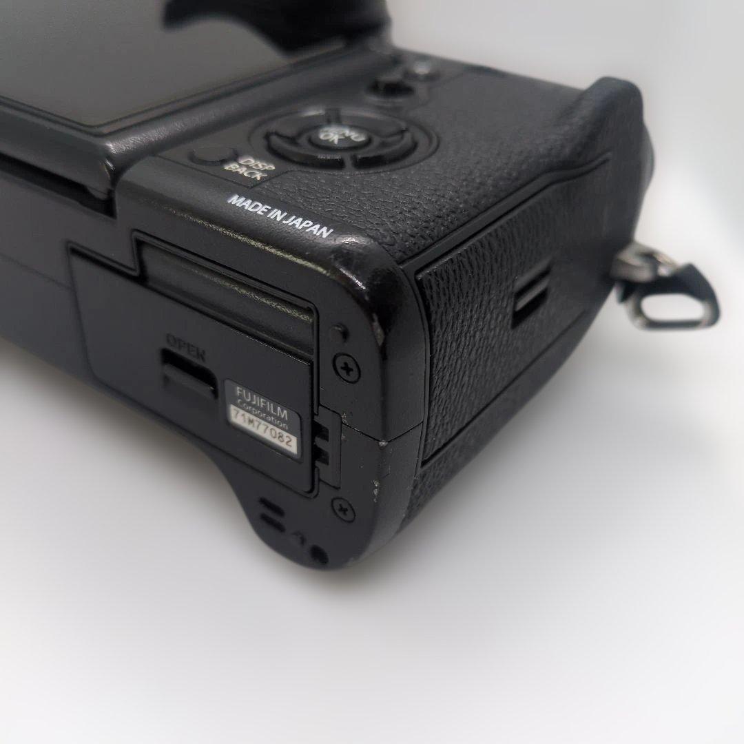 富士フイルム FUJIFILM X-T2 ボディのみ シャッター数1,663枚