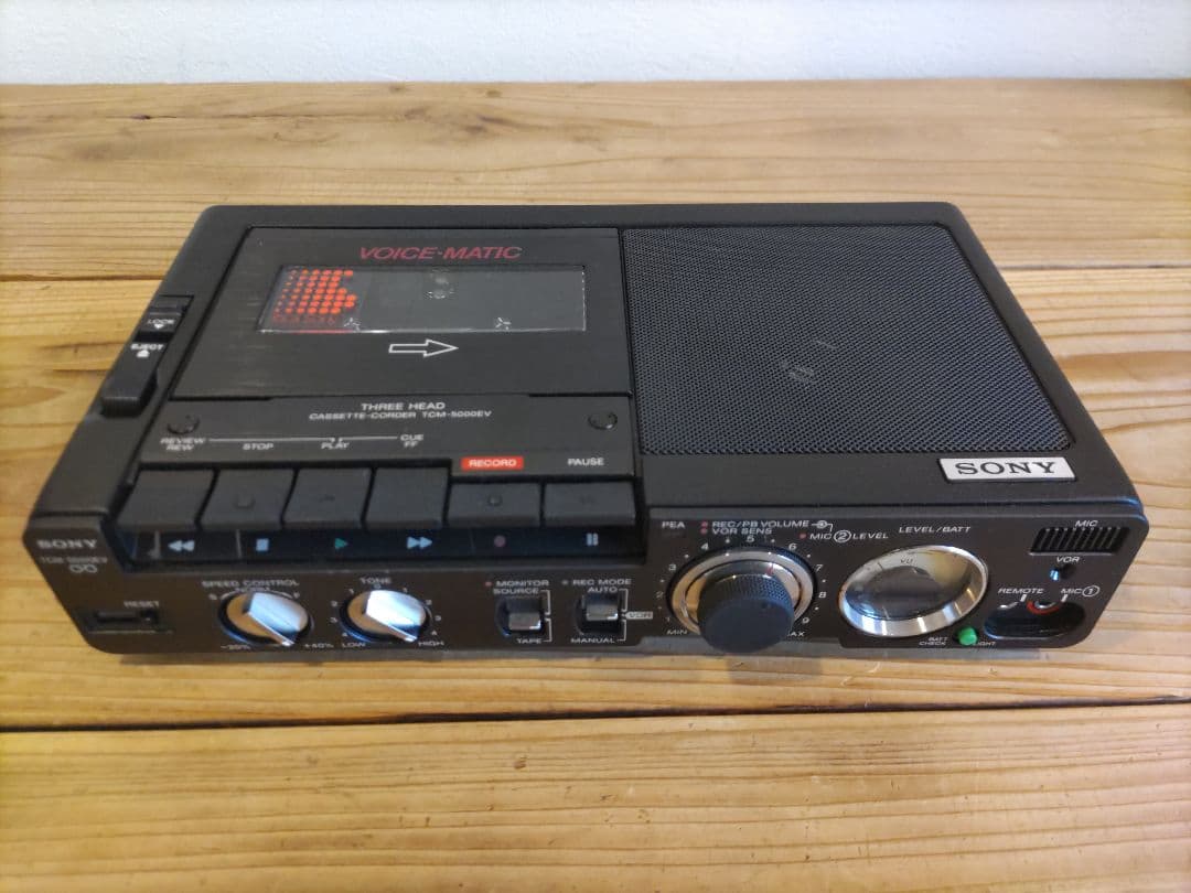 SONY TCM-5000EV ACアダプター　箱、付属品付　カセットプレーヤー