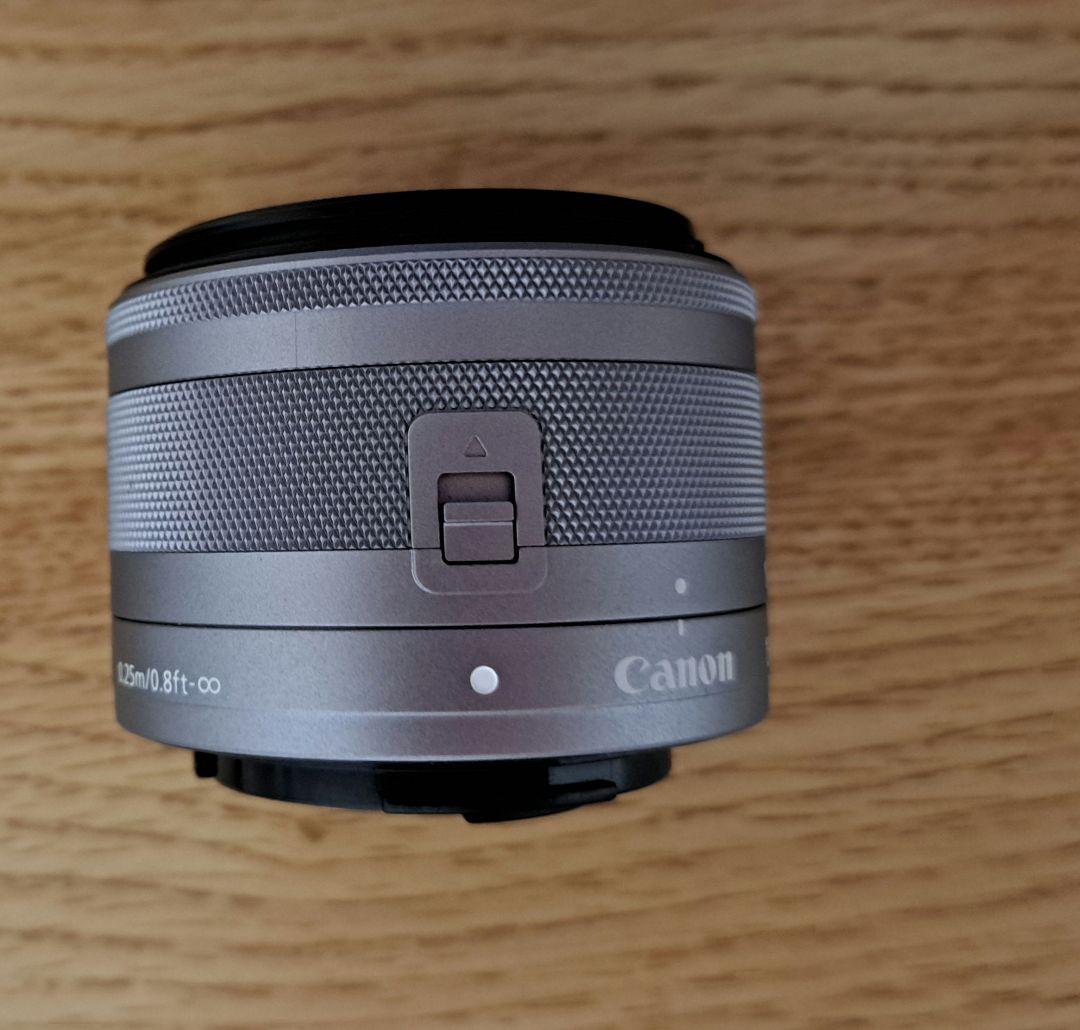 【Zul Ari】キヤノン　EOSM200 標準ズームレンズキット