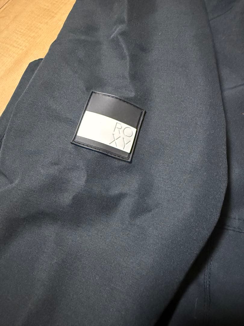 【美品】ROXY スノボスキージャケット ブラック Sサイズ相当