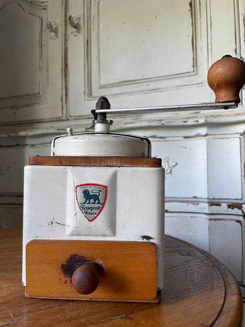 フランス　アンティーク　プジョー　コーヒーミル　アイボリー　グラインダー　メタル