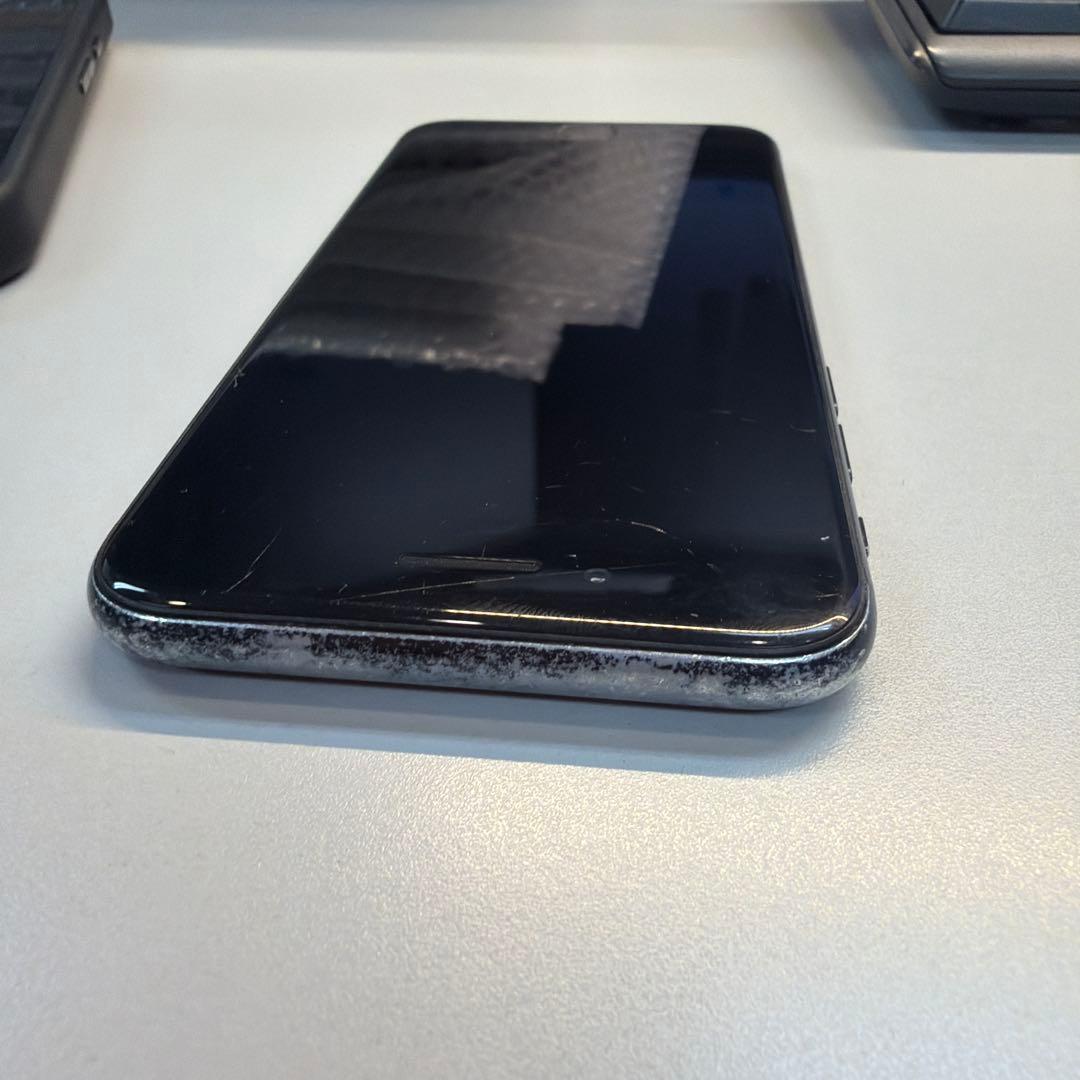 iPhone SE3 128GB ミッドナイト 86% ASIS品 外装キズ