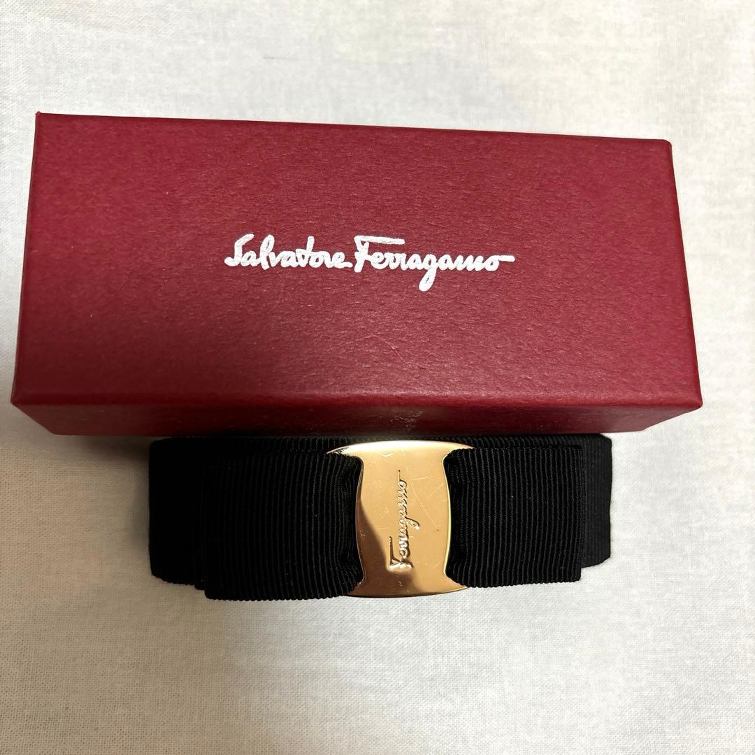 Ferragamo フェラガモ バレッタ 黒