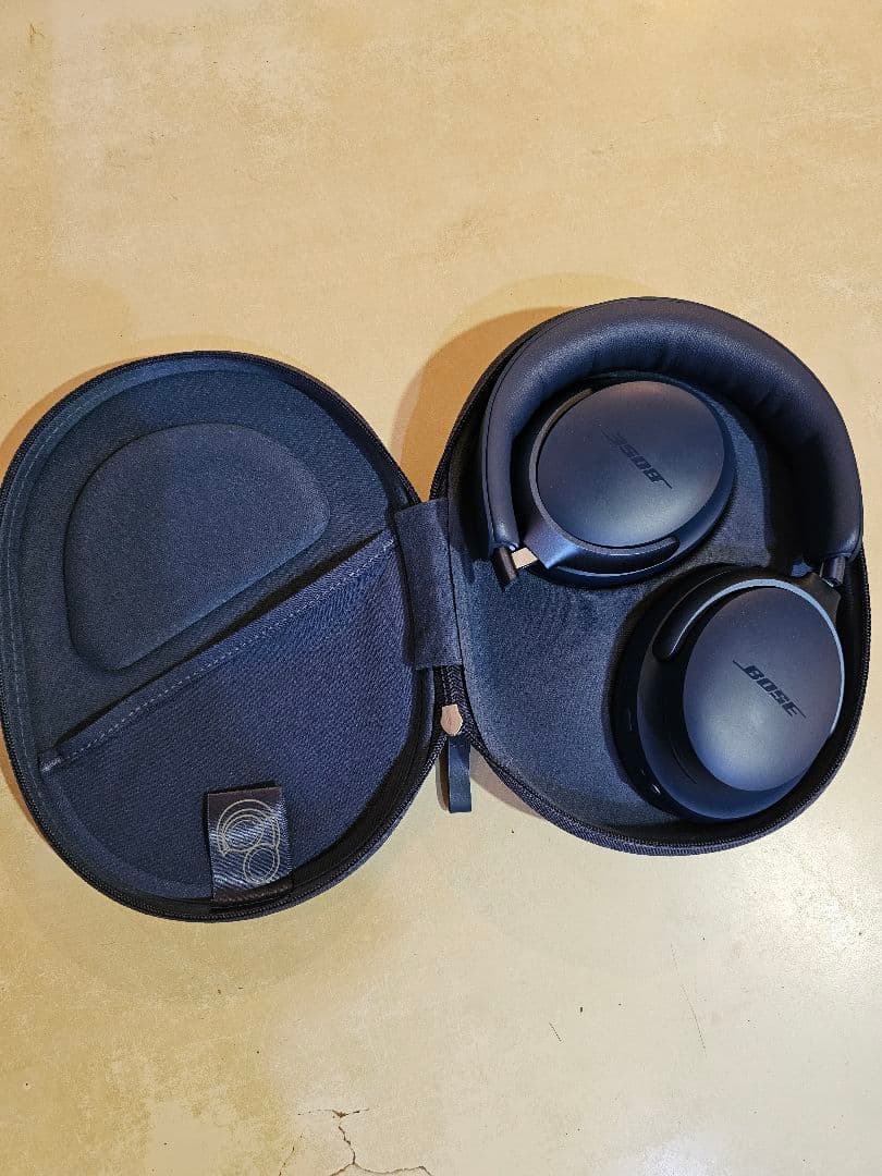 Bose ワイヤレスヘッドホン ダークブルー ケース付き