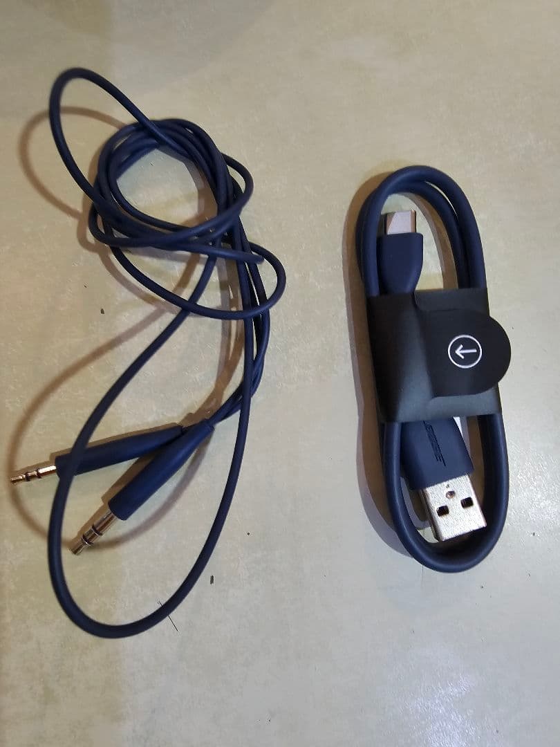 Bose ワイヤレスヘッドホン ダークブルー ケース付き