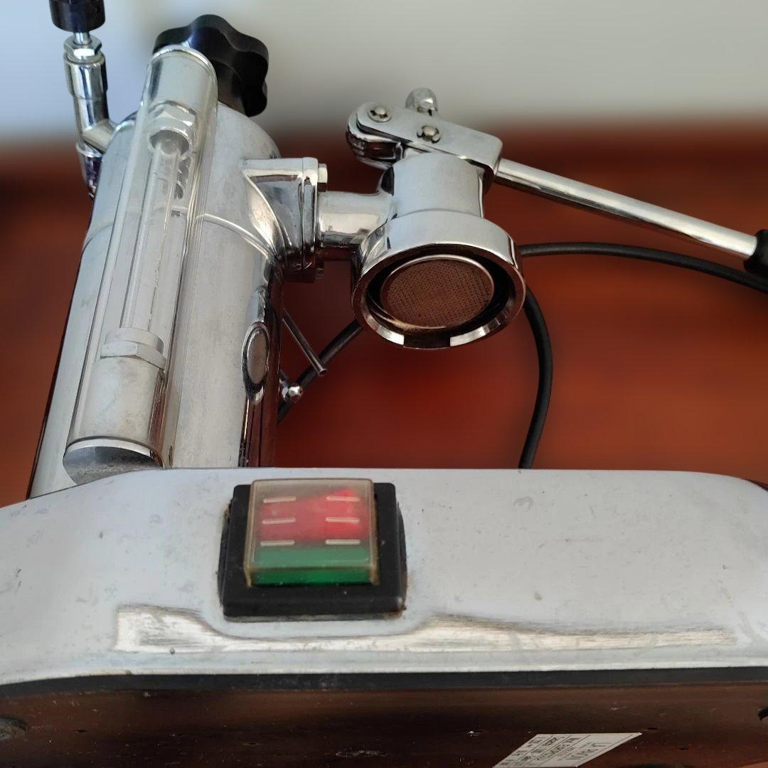 Pavoni Europiccola エスプレッソマシン