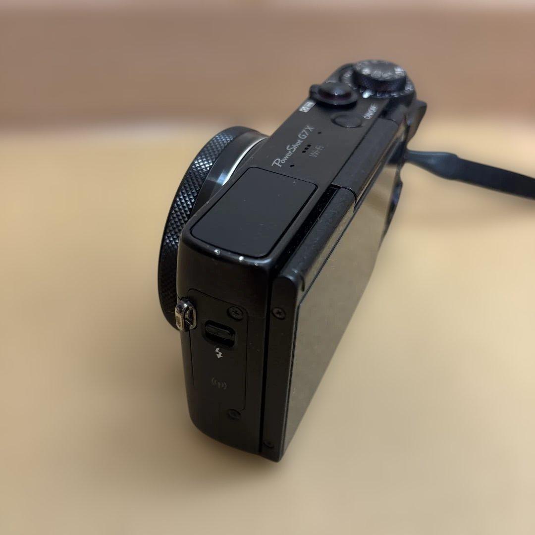 Canon PowerShot G7 X 本体と付属品